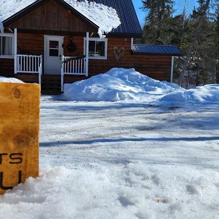 Chalet Riviere - Bord De Riviere - Romantique Saint-Alexis-des-Monts Exterior foto